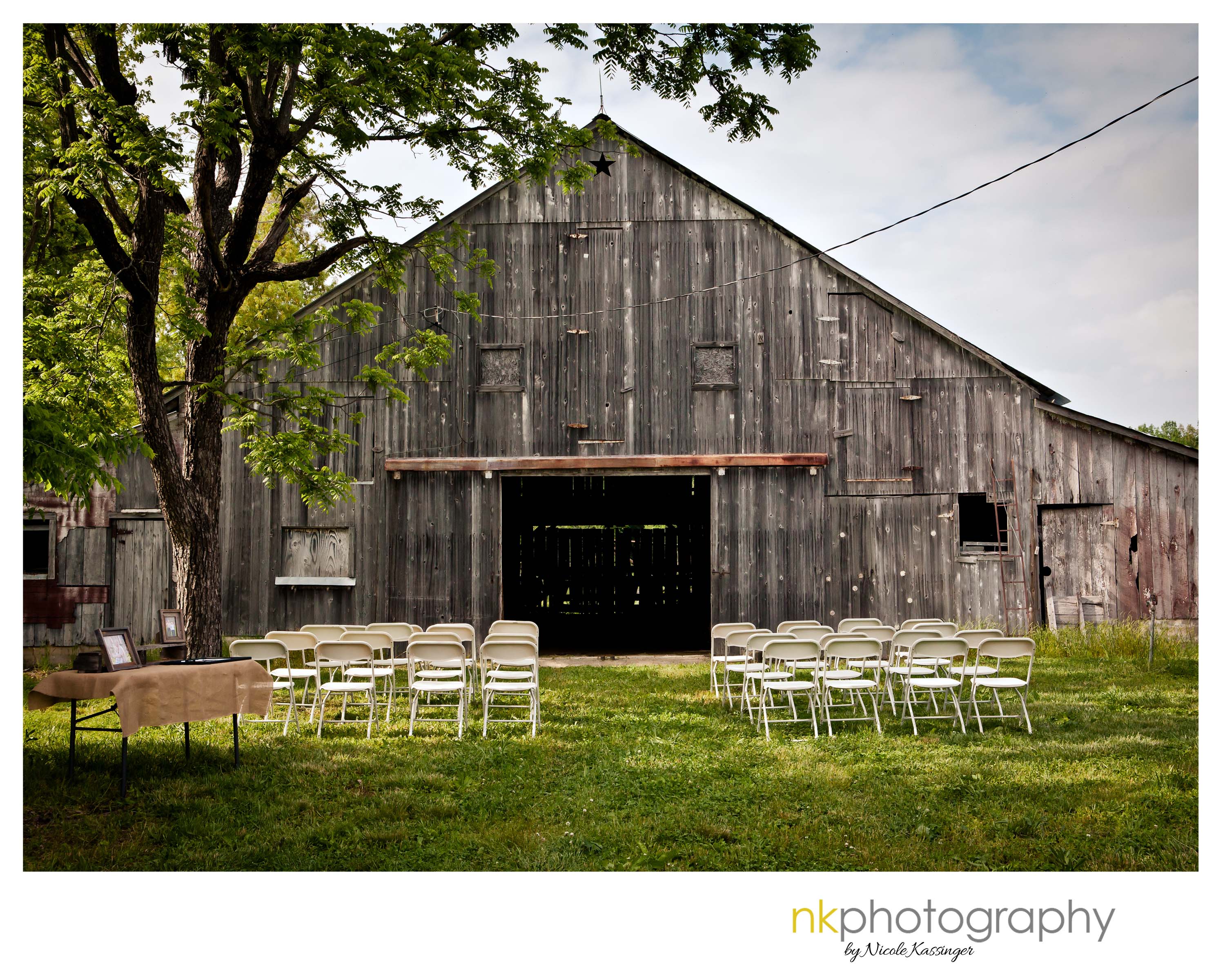 Kentucky Spring Barn Wedding